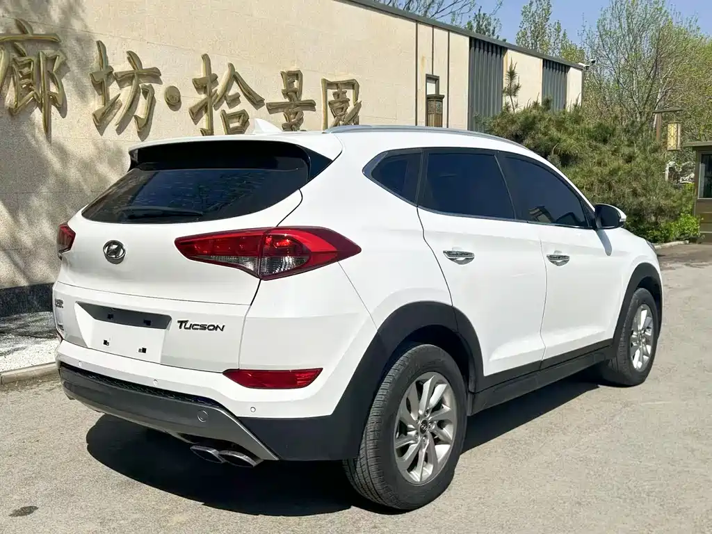 Tucson 1.6 T DCT 2 WD Intelligent