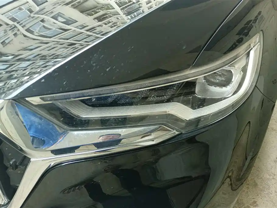Hongqi HS5 Facelift 2.0 T Connected Flagship Enjoyment 4 WD