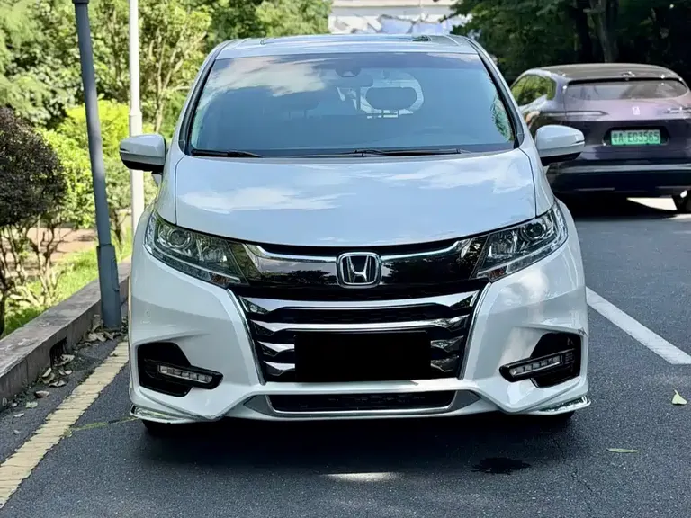 Honda Odyssey 2.0 L Sharp· Smart Enjoyment