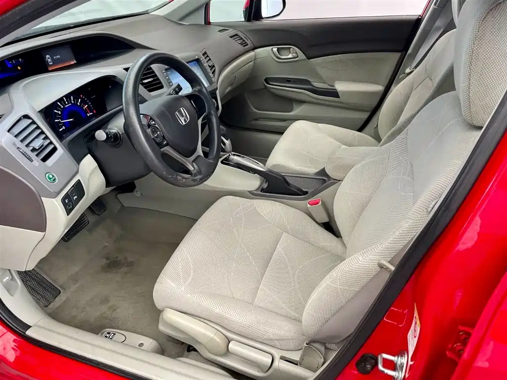 Civic 10 th Anniversary Commemorative 1.8 L Auto Comfort