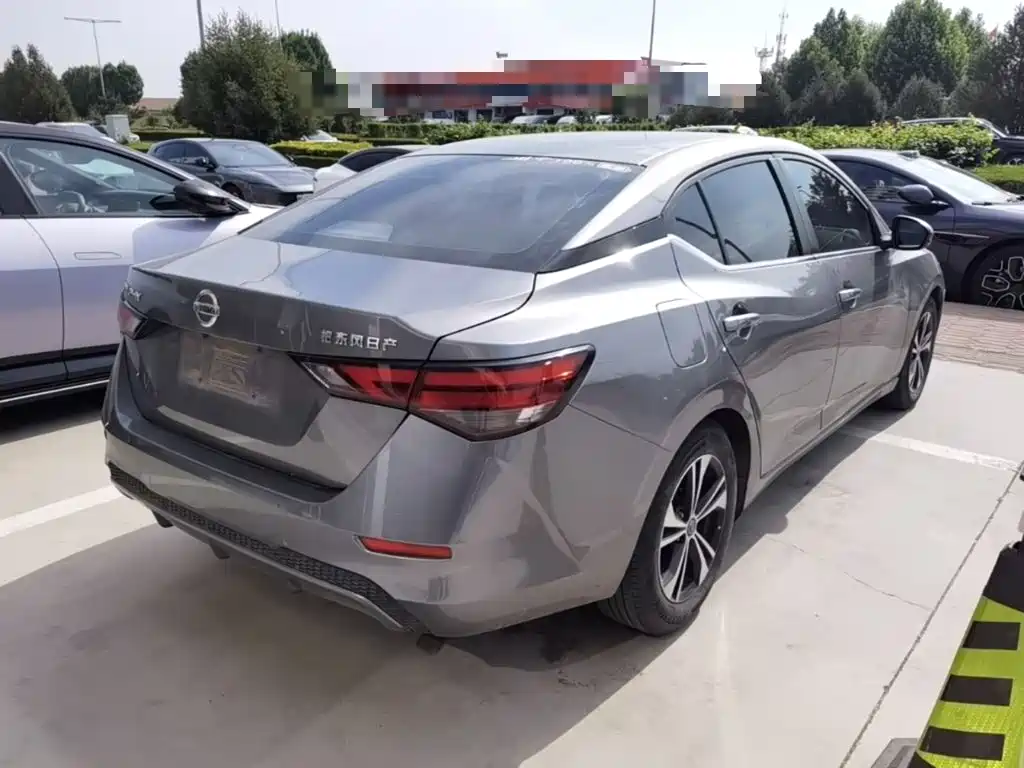 Sylphy 1.6 L XL CVT Joy