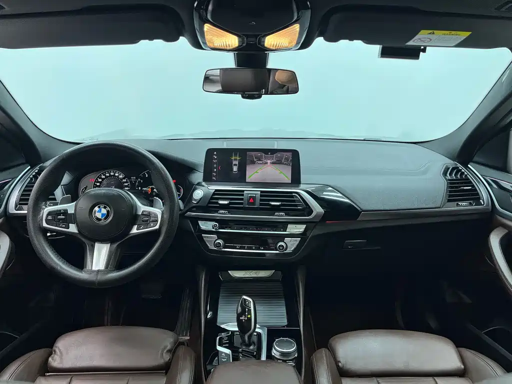 BMW X4 xDrive25 i M Sport Package