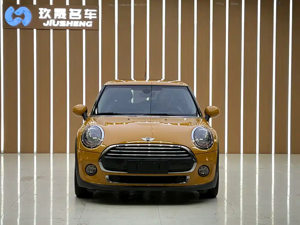 MINI 1.2 T ONE Pioneer