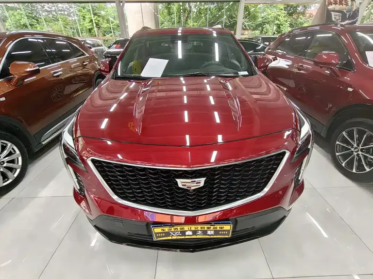 Cadillac XT4 28 T 4 WD Platinum