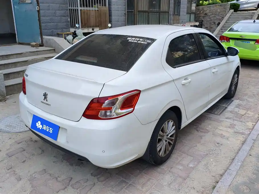 Peugeot 301 标致301 2014款 1.6 L 手动豪华版