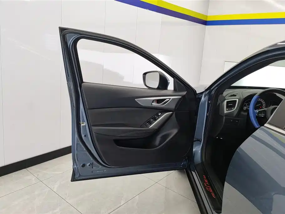 Mazda CX-4 2.0 L Auto 2 WD Blue Sky Vitality CN-V