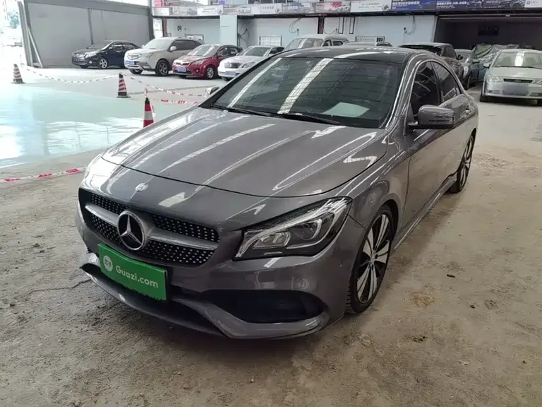 Mercedes-Benz CLA (Import) Facelift CLA 200 Fashion