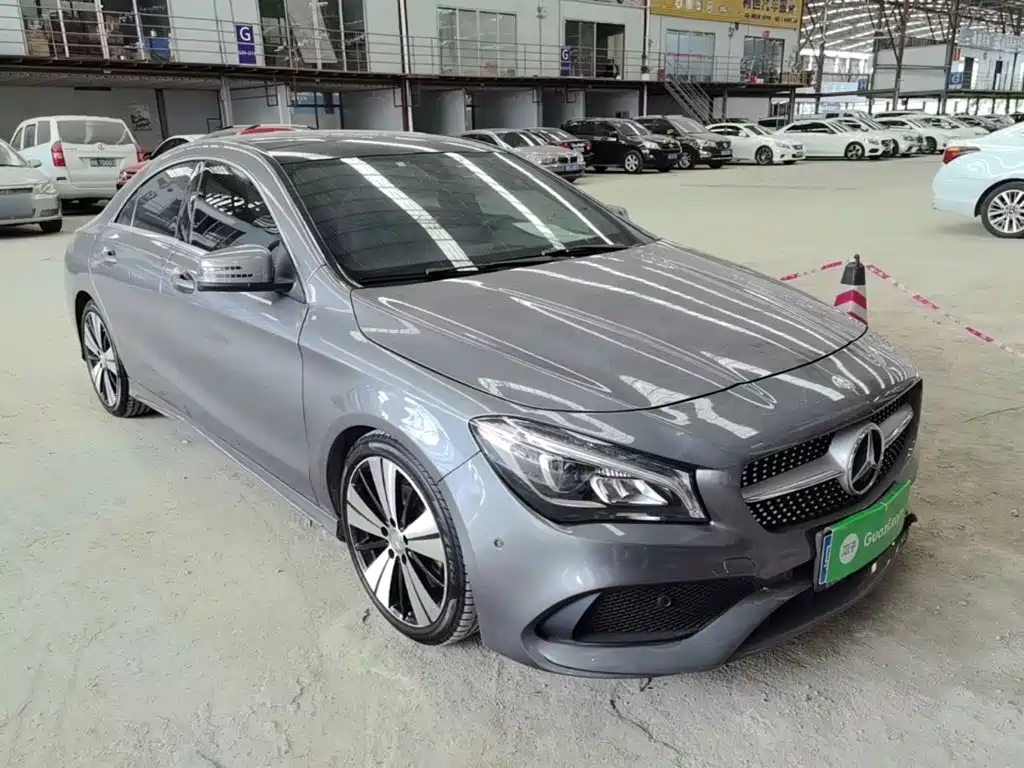 Mercedes-Benz CLA (Import) Facelift CLA 200 Fashion