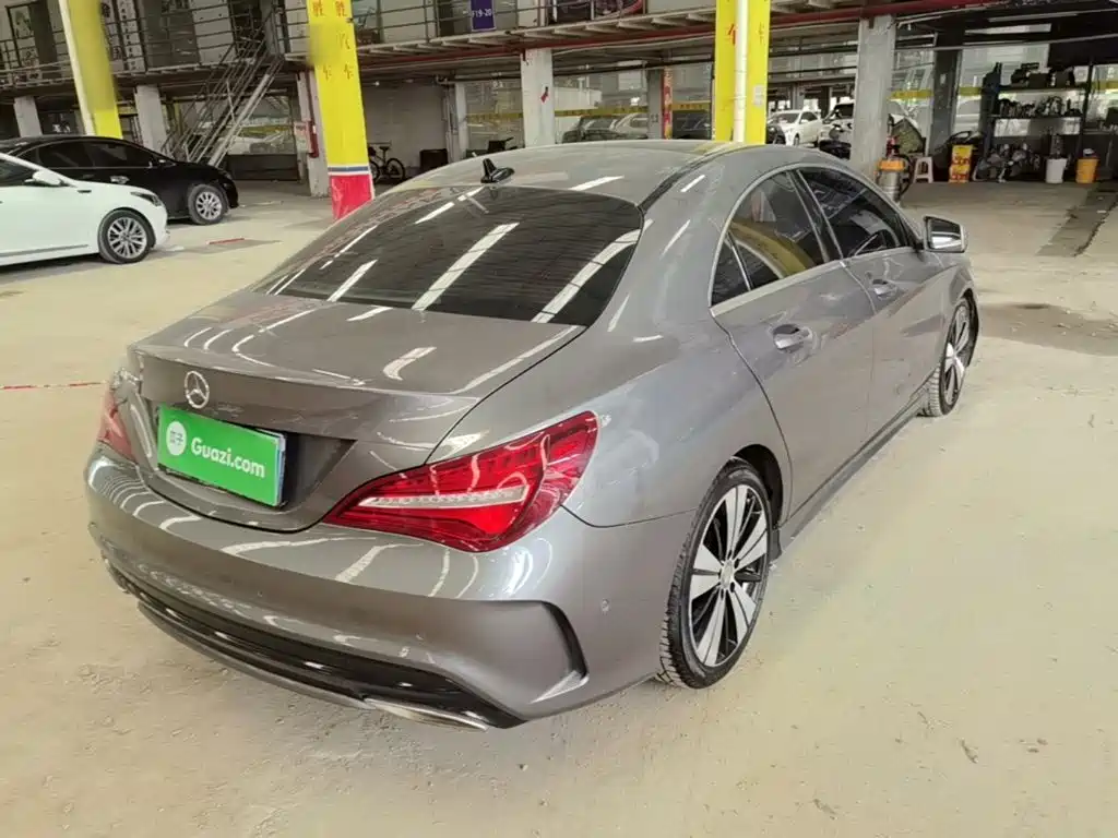 Mercedes-Benz CLA (Import) Facelift CLA 200 Fashion