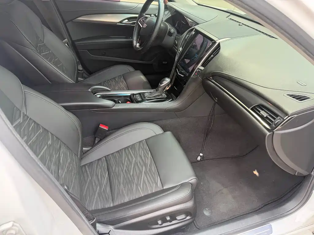 Cadillac ATS-L 28 T Tech