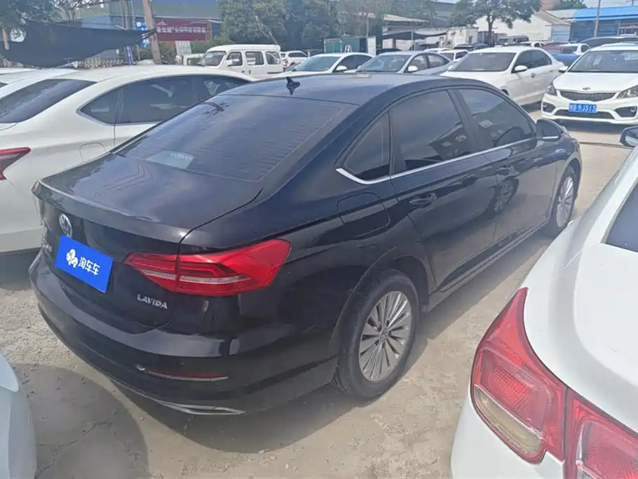 Lavida 1.5 L Auto Comfort CN-VI