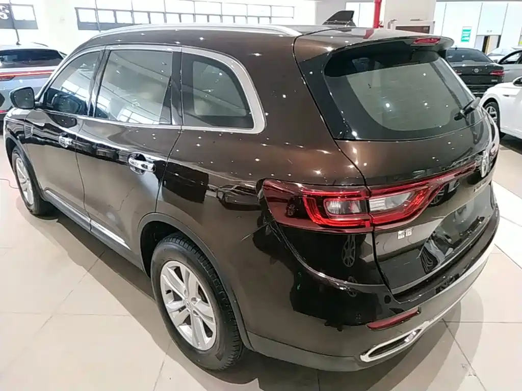 Koleos 2.0 L 2 WD Luxury