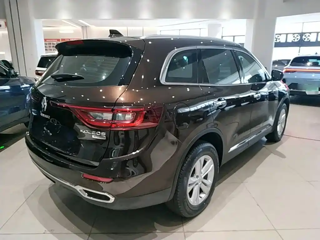 Koleos 2.0 L 2 WD Luxury