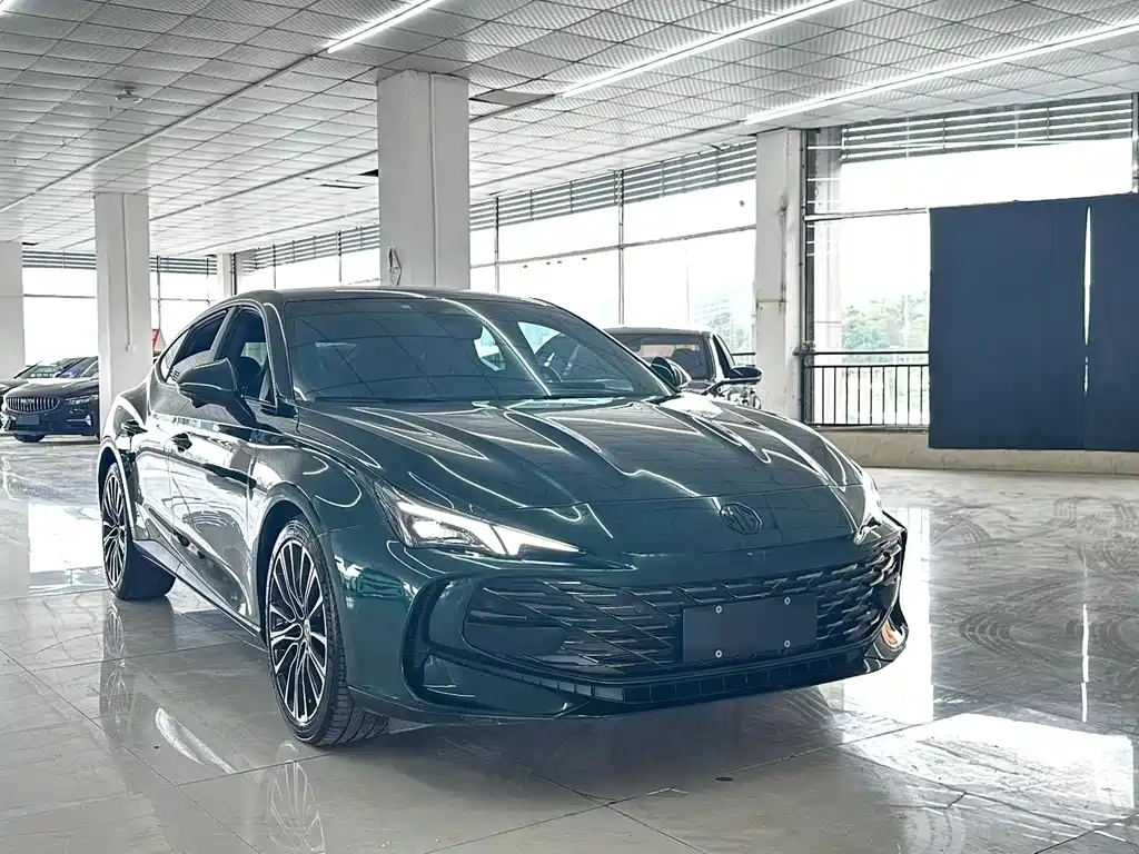MG7 1.5 T DCT Supreme Beauty Luxury