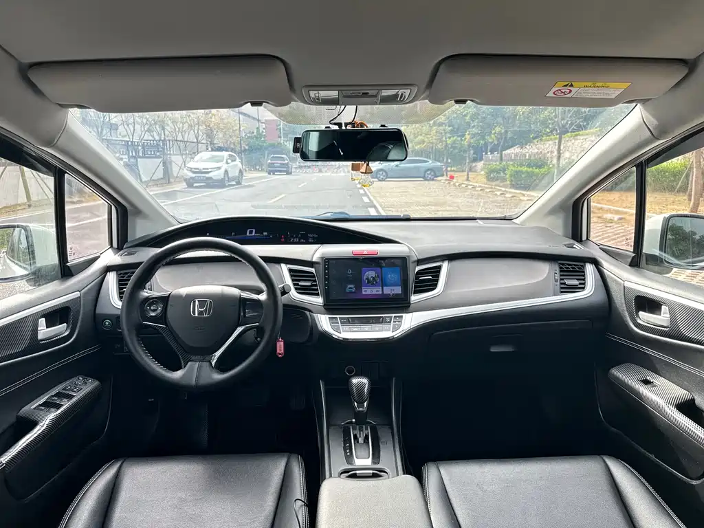Jade 1.8 L Auto Classic 5-seat