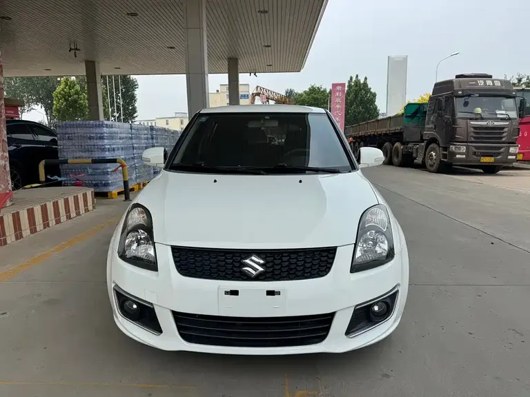 Suzuki Swift 1.5 L Auto Fashion