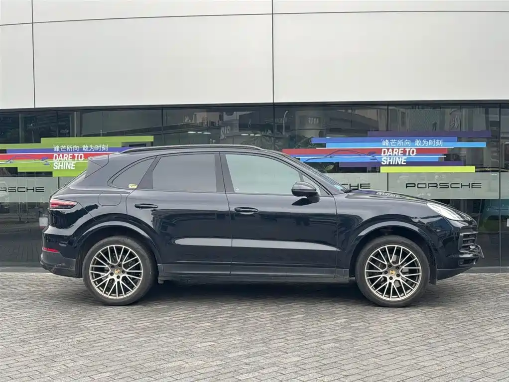 Cayenne Cayenne 3.0 T Platinum