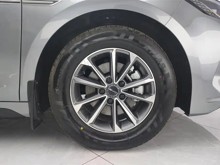 Destroyer 05 Glory DM-i 55 KM Luxury