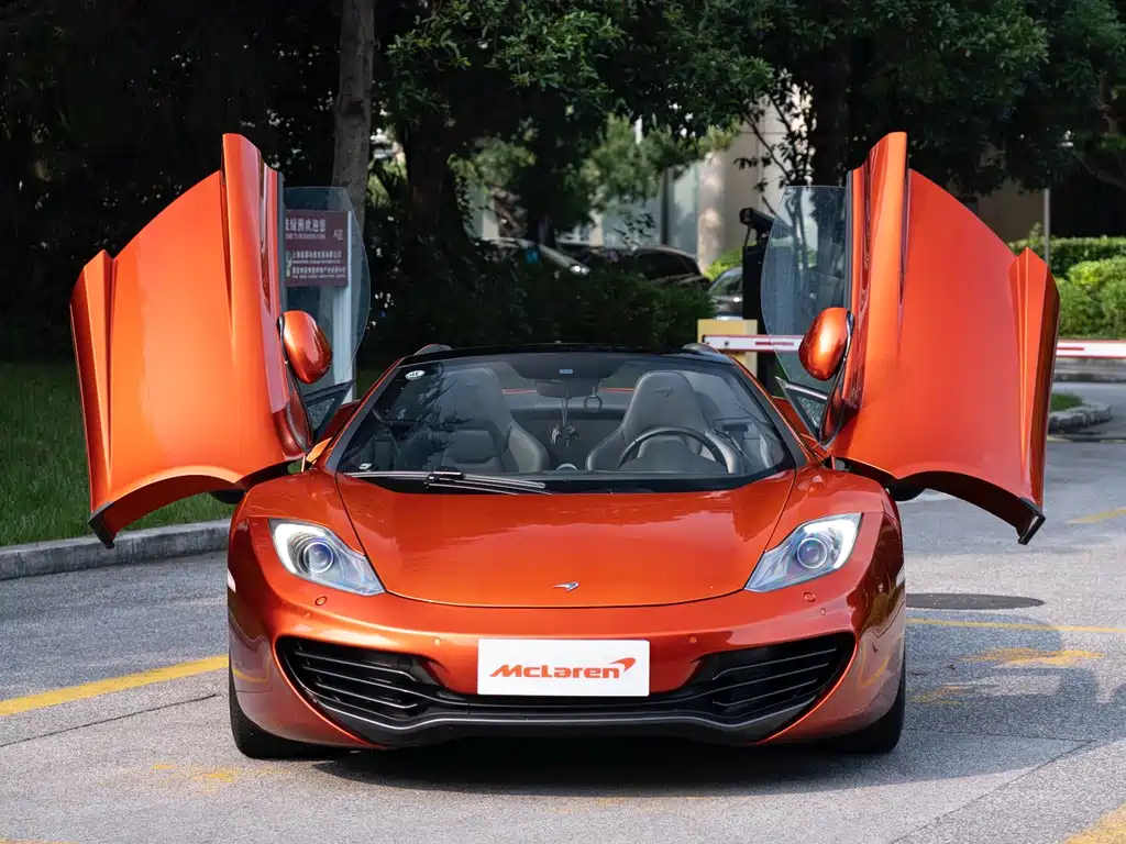 McLaren 12 C 3.8 T SPIDER