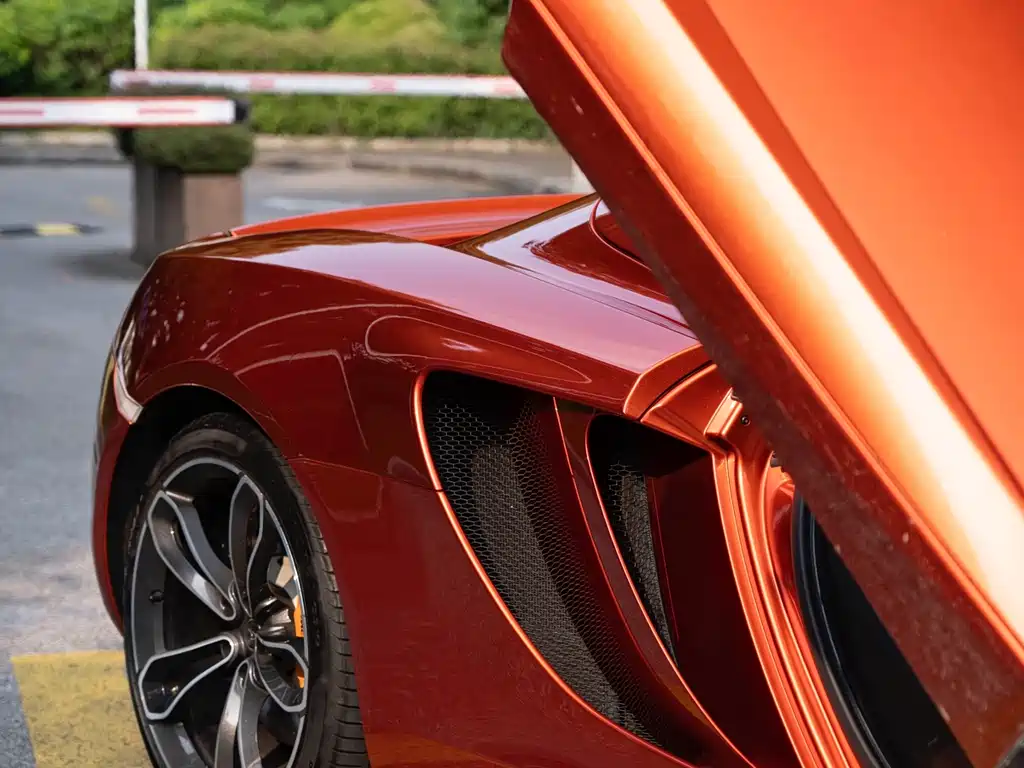 McLaren 12 C 3.8 T SPIDER