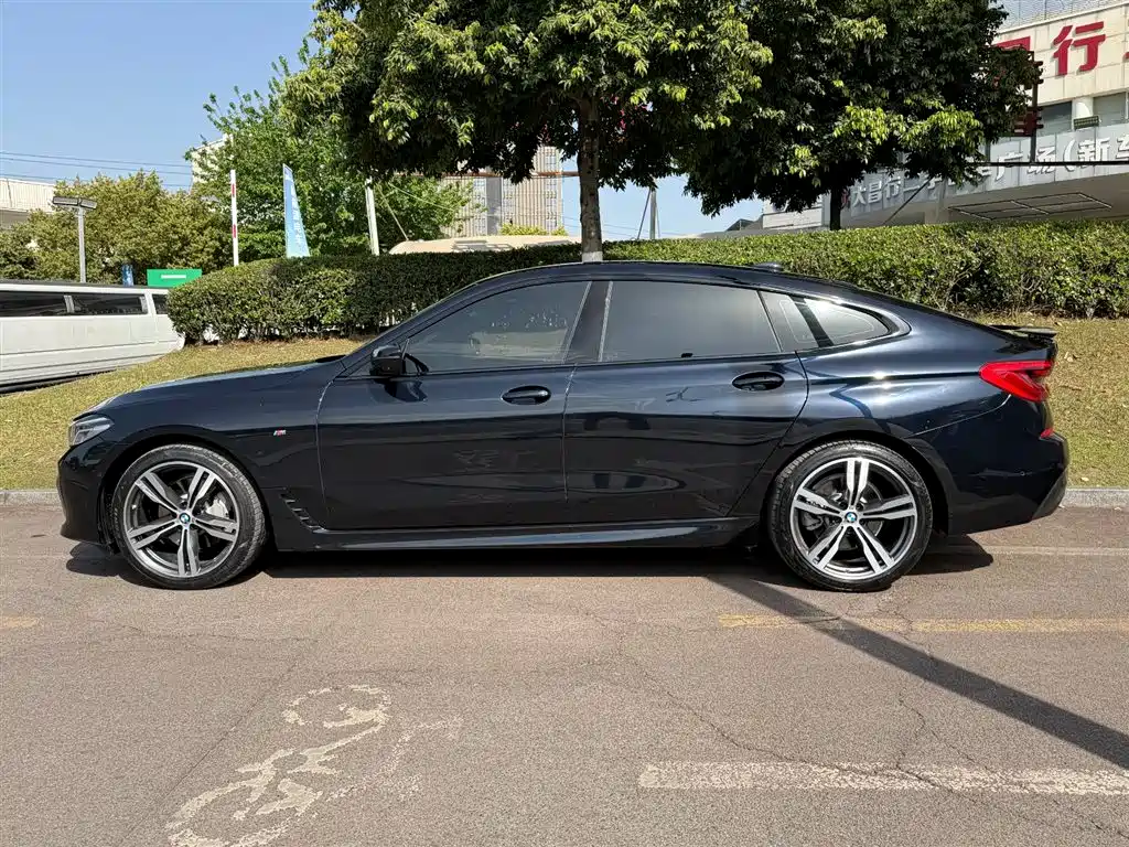 BMW 6 Series GT 630 i M Sport Package