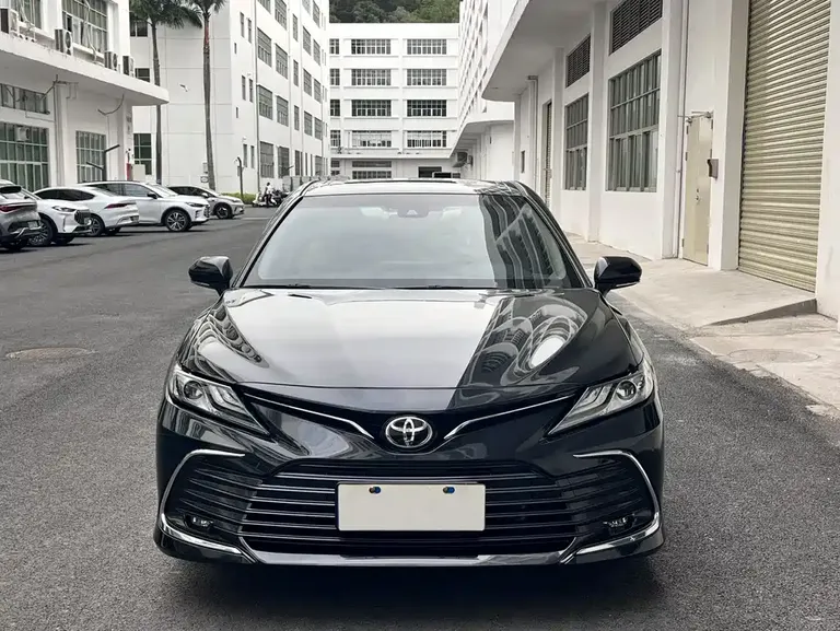 Toyota Camry 2.0 G Luxury