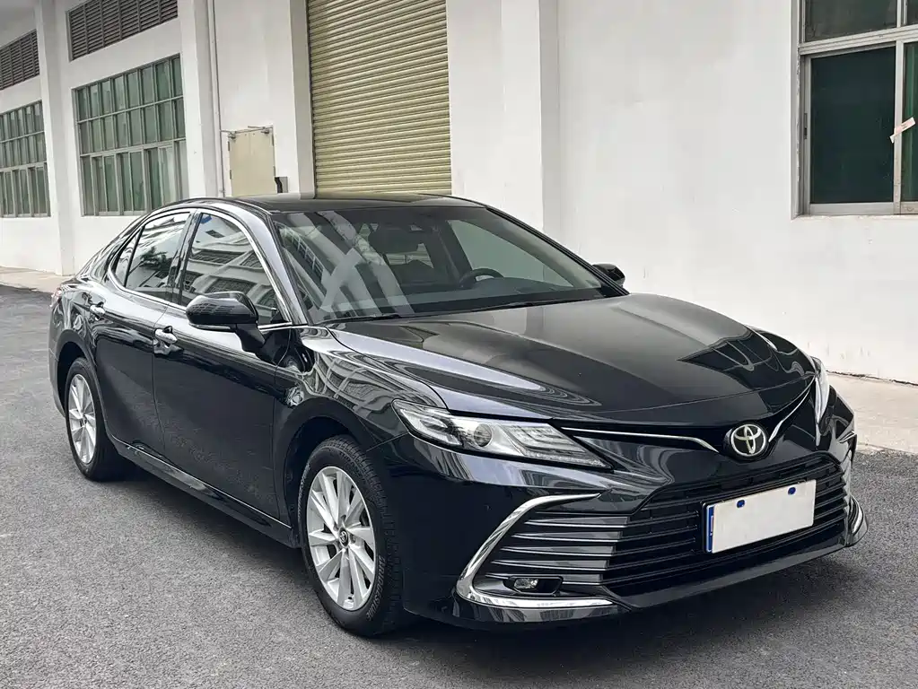 Camry 2.0 G Luxury