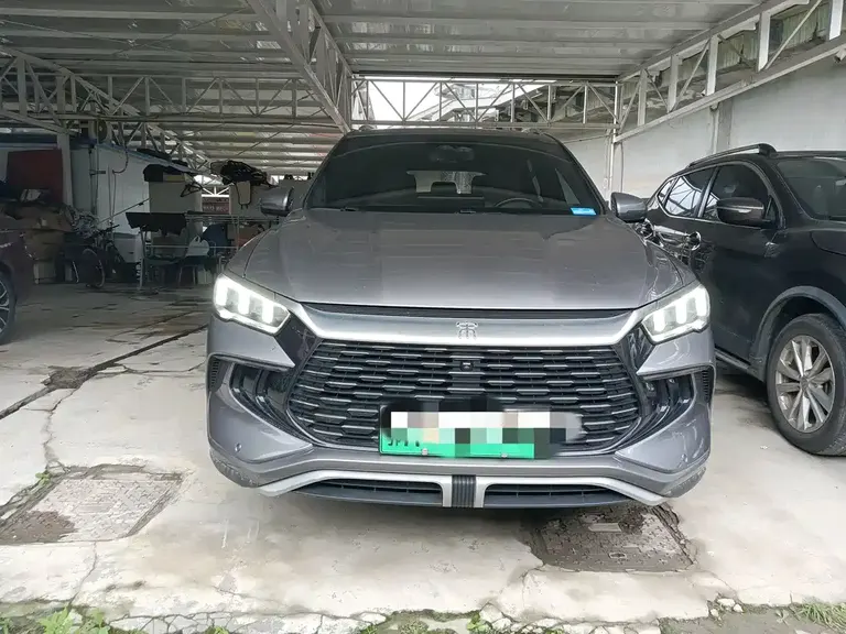 BYD Song Pro NEV Glory DM-i 110 KM Outstanding