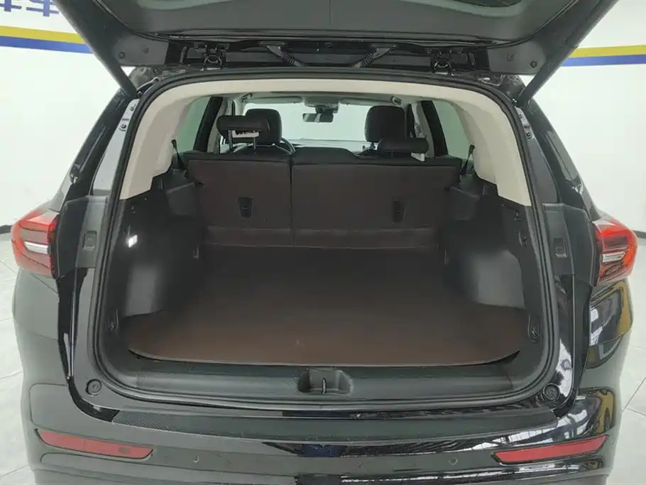 Envision Plus Envision Plus 652 T 5-seat 4 WD Luxury