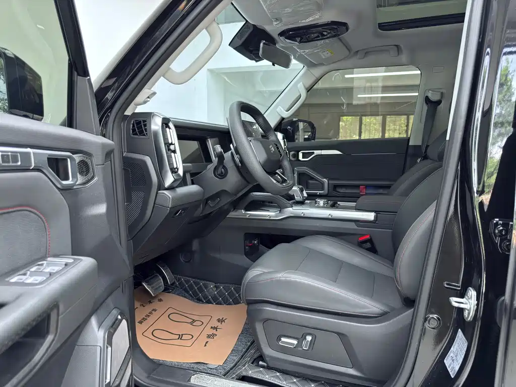 Jetour Traveller 2.0 T 4 WD Cross PRO