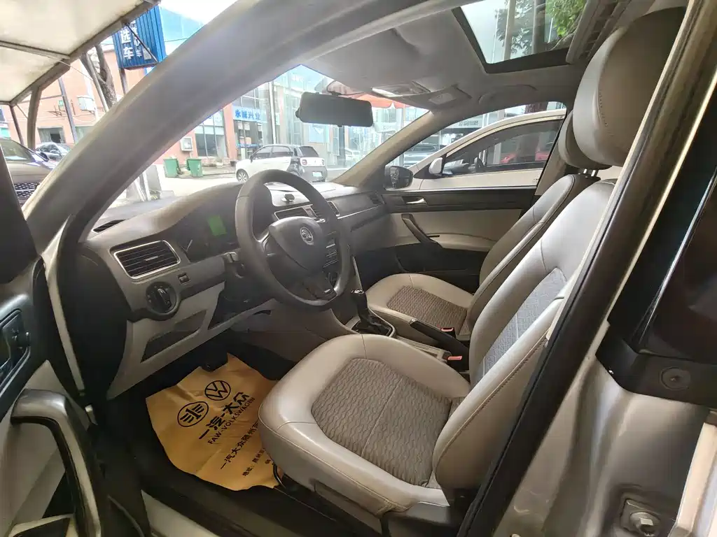 Rapid 1.6 L Auto Creation