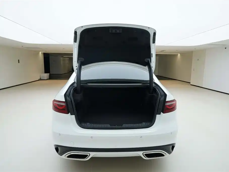 Jaguar XFL XFL 2.0 T P250 2 WD Elite Sport