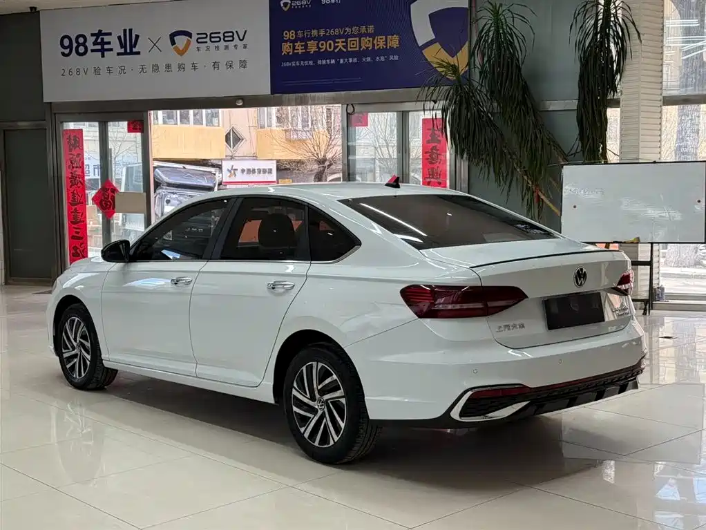 Lavida 280 TSI DSG Starry Sky Manyi