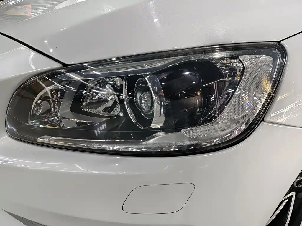 Volvo S60 沃尔沃S60 2019款 S60 L T5 智驭版