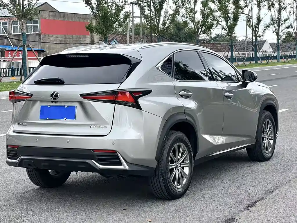 Lexus NX 200 AWD Sharp Style CN-V