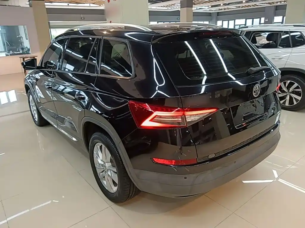 Kodiaq 柯迪亚克 2019款 TSI330 7座两驱舒适版 国V