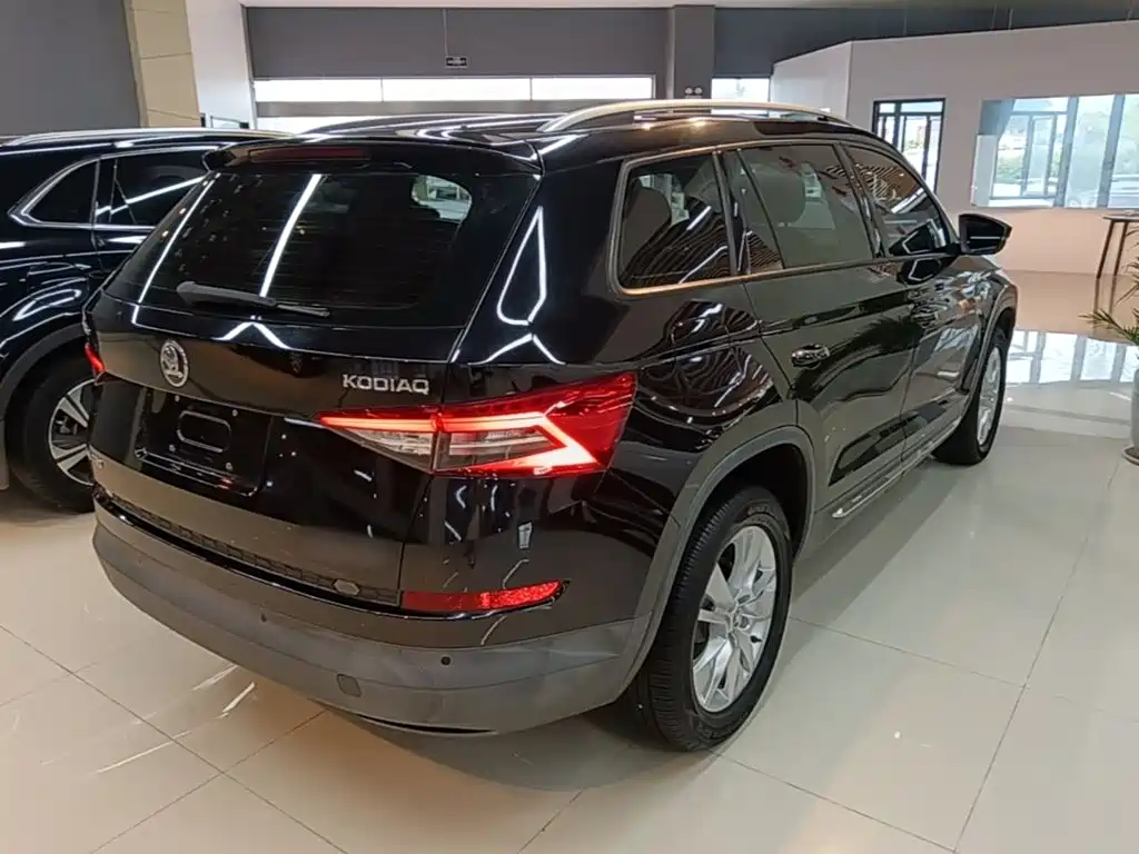 Kodiaq 柯迪亚克 2019款 TSI330 7座两驱舒适版 国V