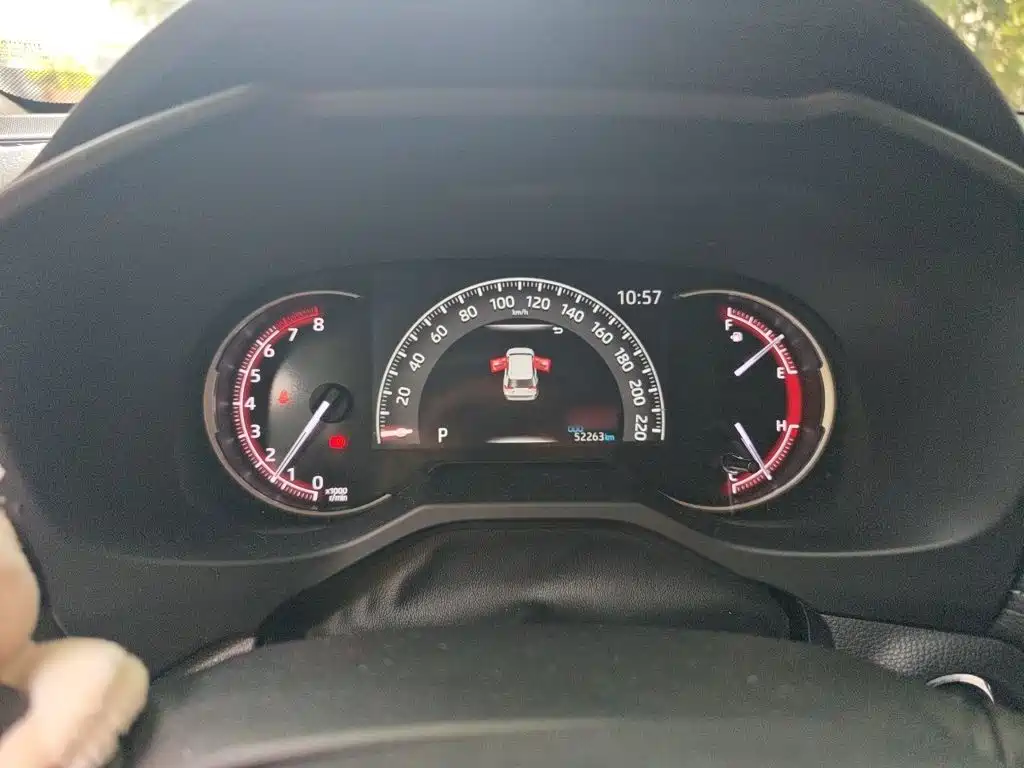 RAV4 2.0 L CVT 2 WD Style PLUS