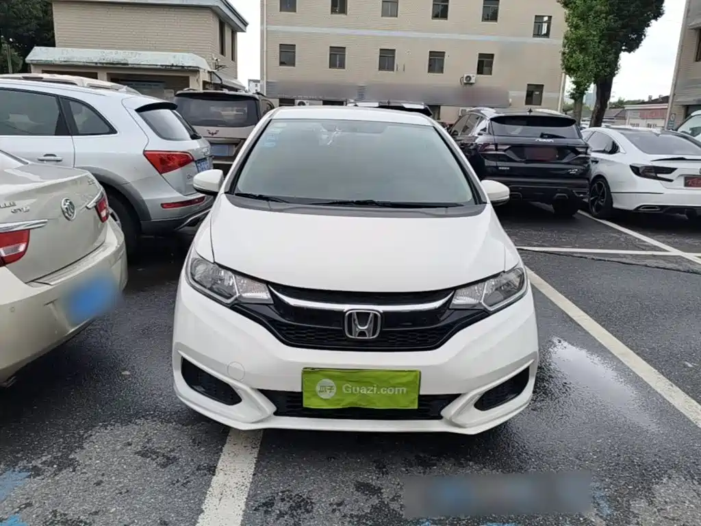 Fit 1.5 L CVT Comfort