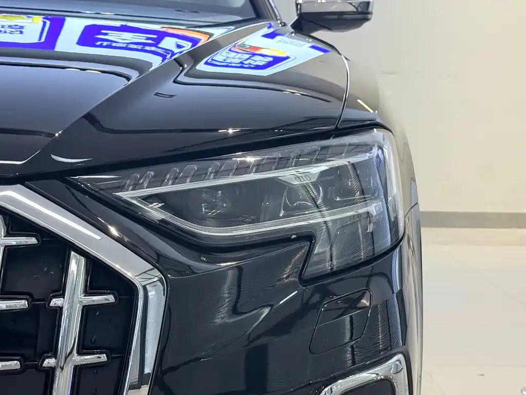 Audi A8 奥迪A8 2024款 A8 L Horch创始人版 传奇型