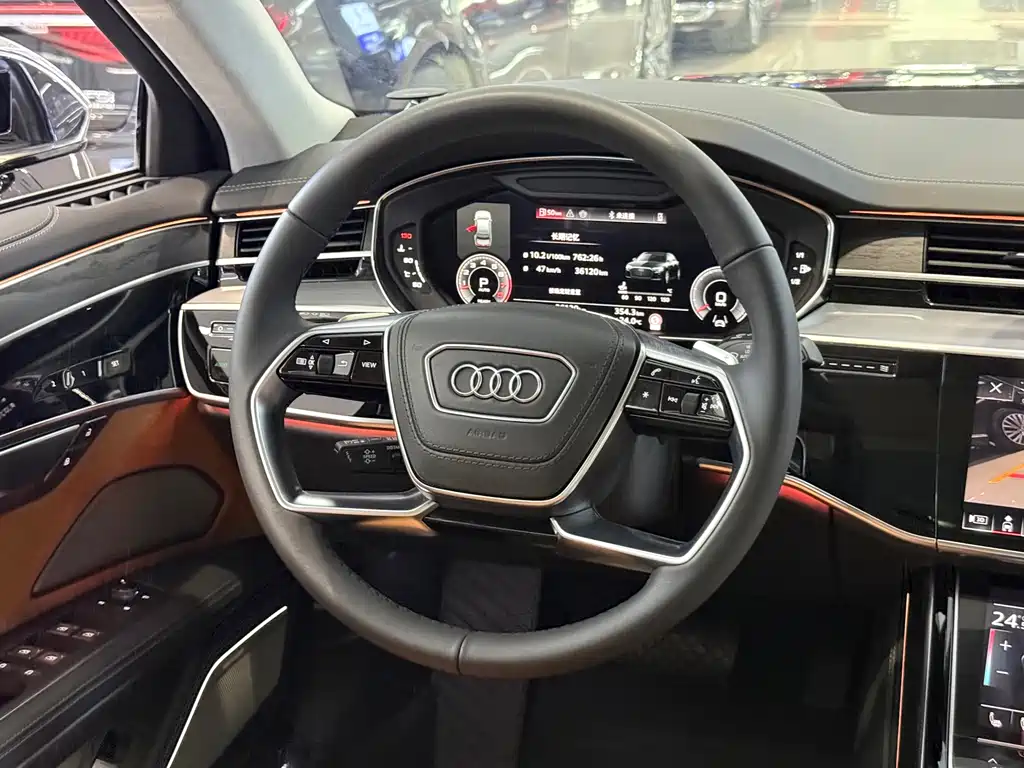 Audi A8 奥迪A8 2024款 A8 L Horch创始人版 传奇型