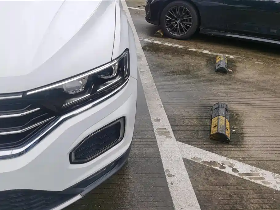 T-ROC 280 TSI DSG 2 WD Comfort Enjoyment Connected