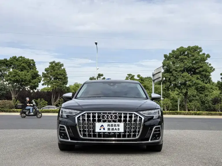 Audi A8 奥迪A8 2024款 A8 L Horch创始人版 传奇型