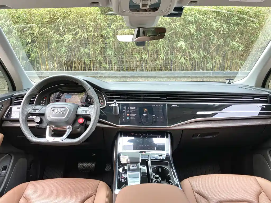 Audi Q7 55 TFSI quattro S line Sport