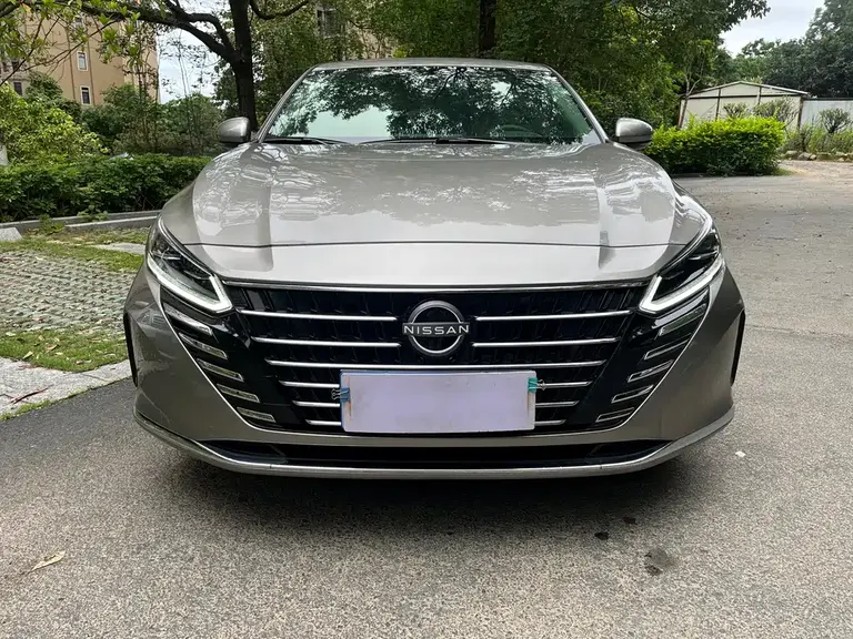 Nissan Teana 2.0 L XE Sincere