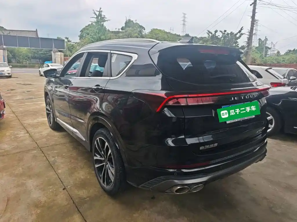 Jetour X70 PLUS 1.6 T DCT Land 5-seat
