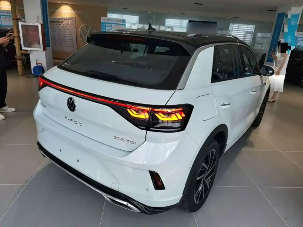 T-ROC 300 TSI DSG 2 WD Starlight