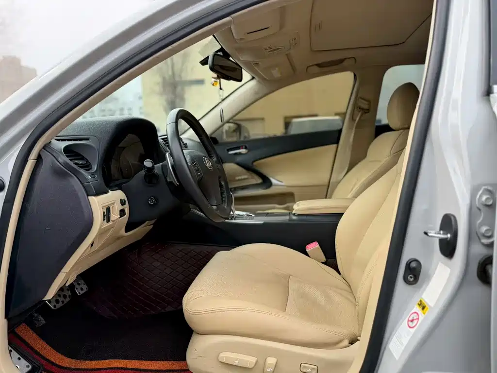 Lexus IS 雷克萨斯IS 2006款 300