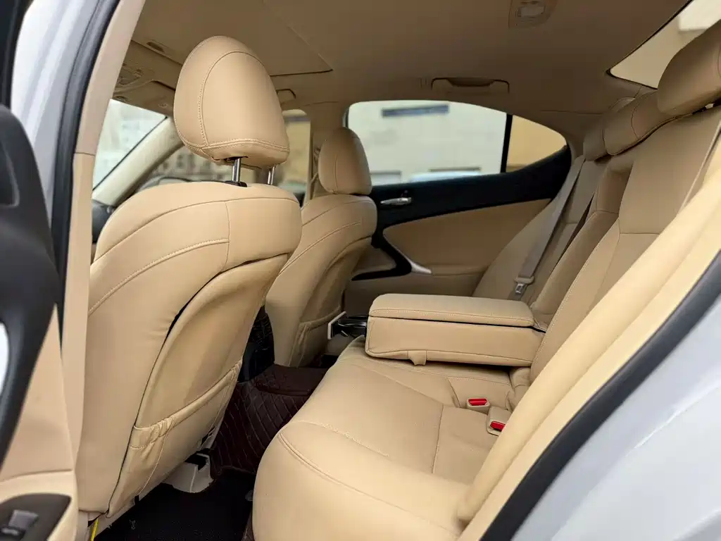 Lexus IS 雷克萨斯IS 2006款 300