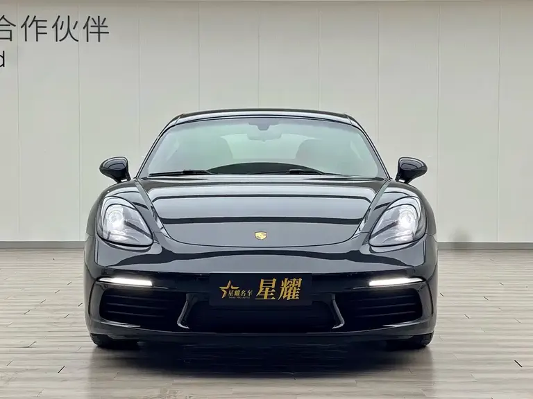 Porsche 718 Cayman 2.0 T